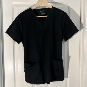 Women’s Cherokee Luxe 3 Pocket V-Neck Scrub Top, Black, Small